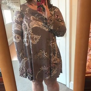 Never been worn dress WITH POCKETS!Make an offer!